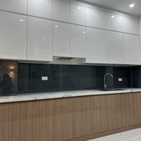 Nhà Mới . Hoàng Quốc Việt - 64M2, 6 Tầng - Thang Máy, Oto - Bàn Giao Full Nội Thất Cao Cấp