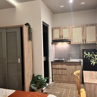 Thuê Ngay Studio 25M2 Đầy Đủ Nội Thất, Đối Diện Đại Học Ngoại Thương, Đường D5, Bình Thạnh