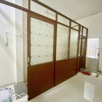 Chính Chủ Cho Thuê Nhàhẽm Xe Hơihàn Hải Nguyên, Quận 11, 3.5 X 10M, 1 Lầu, 2 Phòng Ngủ 2 Vệ Sinh Liên Hệ: 0985254736