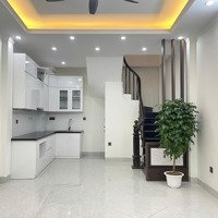 Bán Nhà Yên Hòa, Trung Kính. 36M2*5T, Xây Mới, Full Nội Thất, Ngõ Thông Cách Phố 1 Nhà. Giá Bán 8 Tỷ