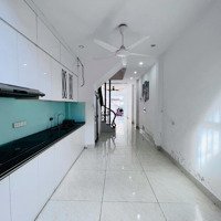 Nhà Nguyễn Hoàng, Mai Dịch, Cầu Giấy, Hà Nội, 13 Tỷ, 52 M2, Hàng Hiếm Giá Siêu Hời Kinh Doanh Tốt