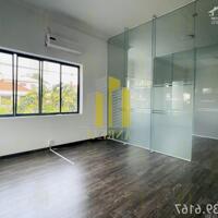 Biệt Thự Thảo Điền 750m2 Hồ Bơi Sân Vườn Giá 4000 USD