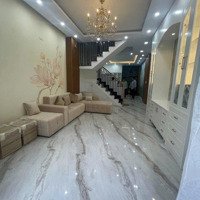 Nhà Hẻm Nguyễn Thái Bình Mới 100%, Full Nội Thất Như Hình [ 4M X 18M] Trệt 3 Lầu, 5 Phòng Ngủ 3Wc