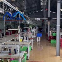 Bán Xưởng Kcn Trảng Bom 50.000 M2 Chỉ 250 Tỷ
Diện Tích : 200 X 250 =50.000 M2