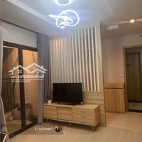 Do Chuyển Định Cư Không Sử Dụng Nên Cần Bán Căn Hộ 1 Phòng Ngủ38M2 View Biển Hùng Thắng, Hạ Long.