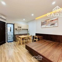 Trống Ra Một Siêu Phẩm Ngay Thạch Lam - Luỹ Bán Bích - Studio Bancol - Full Nội Thất - 28M2