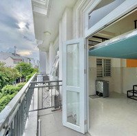 Cho Thuê Căn Duplex Gác Cao, Có Cửa Sổ Lớn Tại Tân Qui, Kế Bên Lotte, Vivocity, Thuận Tiện Đi Lại