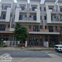 Cần Bán Gấp Căn Shophouse Full Nội Thất 75M2, Vị Trí Đẹp Gần Chợ Dân Sinh