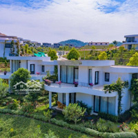 Bán Gấp Biệt Thự Nghỉ Dưỡng 300M² View Đẹp, Giá Tốt Chỉ 7 Tỷ