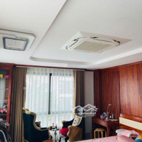 Bán Nhà Mp Hào Nam, Nội Thất Lung Linh, 50M2, 33 Tỷ.