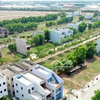 Bán Gấp Nền Đất Khu F, Giá: 850 Triệu, Diện Tích: 125M2,Nở Hậu, View Hồ Trung Tâm Làng Sen Việt Nam