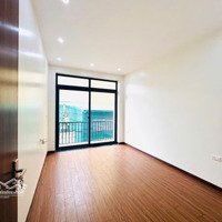 Nhà Cổ Linh- Thạch Bàn Gara Ô Tô- Ngõ Thông - Ô Chờ Thang Máy Chỉ Hơn 7 Tỷ -Diện Tích48M