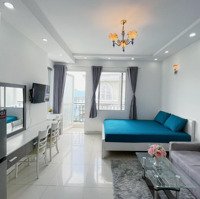 Căn Hộ Cao Cấp Ban Công 40M2 Full Tiện Nghi Ngay Bờ Kè Trường Sa - Hoàng Sa - Quận 3