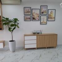 Bán nhanh CHCC Happy Valley 112m2, TK 3PN, 2WC, có ô xe hơi hầm, nhà đẹp, giá bán 8,2 tỷ