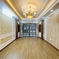 Hot ! Cho Thuê Nhà Hoàng Cầu- Đống Đa Thông Sàn, Thang Máy,Diện Tích60M2 X 6 Tầng, Ô Tô Đỗ Cửa. Giá 35 Triệu