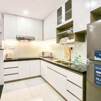 Cho Thuê Căn Hộ Sky Center, 100M2, 3 Phòng Ngủ 3 Vệ Sinh Thoáng Mát , Có Suất Oto Giá 17 Triệur. Liên Hệ: 0899 552 651