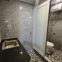 Nguyễn Trãi 50M2 2 Phòng Ngủ Nhà Đẹp Ở Ngay