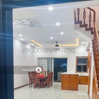 Cho Thuê Căn Biệt Thự Palm Residence 3 Phòng Ngủ 3 Tầng Nội Thất Cơ Bản