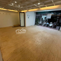 Cửa Hàng Riêng Biệt 140 Giảng Võ, 40 M2, Vskk , 12 Triệu Kd Tốt Spa. Cà Phê Liên Hệ: 0389930126