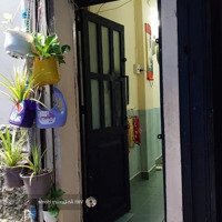 Bán Nhà Ngay Khu Bùi Viện, Quận 1. Giá Bán 2,9Tỷ. 1 Trệt 2 Lầu. Khu Vip Cực Kì Sầm Uất. Lh : 0902394299