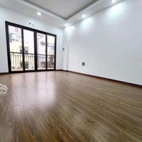 Đông Ngạc Nhà Mới Ở Ngay, 5 Tầng 3 Ngủ Full Nội Thất , Ngõ Nông, Rộng, Bán Kính 700 M Đủ Tiện Ích.