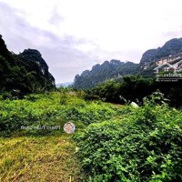 Chuyển Nhượng Lô Đất Mặt Đường Ql6 , Lương Sơn, Hoà Bìnhdiện Tích15.279M2,Mặt Tiền 400M
 Giá Bán 196 Tỷ