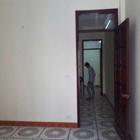 Gia Đình Chuyển Nhà Nên Cần Bán Tại Ngõ 165 Dương Quảng Hàm Giá Bán 13,2 Tỷ Vnd, Diện Tích 48M2. (Tl)