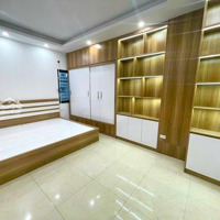 Bán Nhà 4 Tầng Gia Quất - Sân Để Xe - Đầy Đủ Nội Thất - Ở Ngay Diện Tích: 39M Giá Bán: 4.85 Tỷ