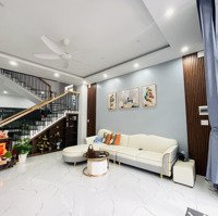 Một Căn Nhà 3 Tầng Trong Mơ. 3 Tầng Full Nội Thất Chỉ Xách Vali Vào Ở
