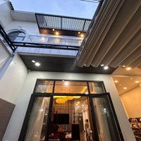 Bán Biệt Thự Đẹp Ven Sông- Khu Vip Hiệp Bình Chánh, Thiết Kế Hiện Đại - Ngay Công Viên-Dtsd 330M2