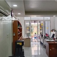 Khu Nhà Cán Bộ Công Chức Nhà Nước, Hxh, Sát Mặt Tiền Phan Văn Trị, 5 Tầng, 2 Mặt Hẻm 5M, Hơn 10 T.ỷ