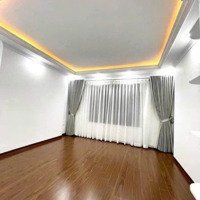 Bán Nhà Cầu Giấy 38M2,Mặt Tiền4,2M, 5 Tầng Giá Chỉ 8,45 Tỷ. Liên Hệ: 0989326141