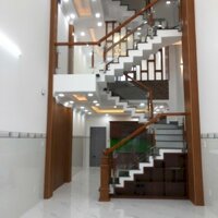 Nhà ngay Chợ Bình Trị Đông giáp Tân Phú 60m2 (5 tầng mới) Sổ hoàn công đủ, hơn 6 tỷ. Lh:0908414854.