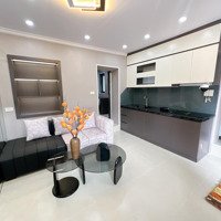 Quá Hiếm, Quá Rẻ, Bán Nhà Tập Thể Tầng 2 Phố Khâm Thiên, 60M2, 2 Phòng Ngủ, Nhà Cực Đẹp 2,4 Tỷ.