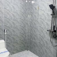 bán nhà 102m2, 2 phòng ngủ, mới xây gần chợ phường phú tân , tỉnh bên tre