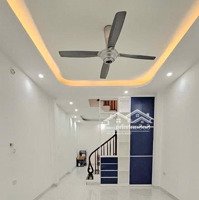 Bán Nhà Riêng Tại Nguyễn Khoái, 5,45 Tỷ, 38,2M2, Đẹp, Nhiều Tiện Ích Hot!