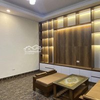 Phúc Lợi 34M2 4 Tầng Ngõ Thông Ô Tô Đổ Cửa, View Thoáng Mát Ở