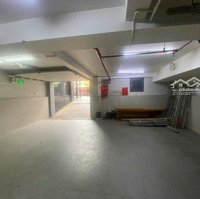 Cho Thuê Tòa Nhà Văn Phòng, Full Kính,800M2,Hầm Trệt 6 Lầu. Pccc,Thang Mấy.