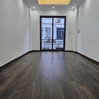 Bán Nhà Xây Mới Ngõ 639 Hoàng Hoa Thám, Ba Đình Diện Tích 35M2X5 Tầng, Gần Phố, Giá Chỉ 6.2 Tỷ