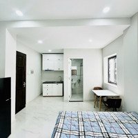 Thuê Ngay Căn Hộ 45M2 Cửa Sổ Lớn Ngay Bạch Đằng , Bình Thạnh