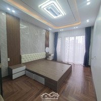 Bán Gấp Nhà 6 Tầng 40M2, Nguyễn Sơn, Ngọc Lâm, Ô Tô Đỗ Cửa, Thang Máy, Full Nội Thất