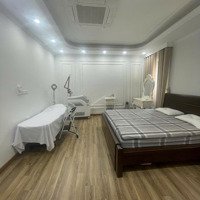 32 Tỷ Nhỉnh Có Ngay Toà Nhà Đa Năng Mặt Phố Quan Nhân 9 Tầng Bề Thế 70M Mt6.5M - Lô Góc - 3 Thoáng