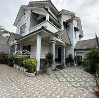 Cần Bán Căn Biệt Thự 300M2 - Tc 100%- Tân Đông Hiệp - Dĩ An- Binh Dương Giá Bán 10 Tỷ Lh :0975339699