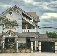 Cần Bán Căn Biệt Thự 300M2 - Tc 100%- Tân Đông Hiệp - Dĩ An- Binh Dương Giá Bán 10 Tỷ Lh :0975339699