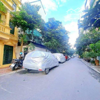 View Hồ Tây, Phố Văn Cao, Ba Đình,Diện Tích80 M, 4 T,Mặt Tiền7.8 M, Giá Bán 32 Tỷ 4, Vị Trí Đẹp Nhất Phố