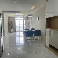 Chính Chủ Cần Tiền Bán Gấp Căn Hộ 100,5M2 3 Phòng Ngủ 2 Vệ Sinhcó Ban Công Có Nội Thất