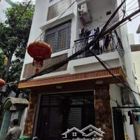Chưng Cu Dòng Tiền Phố Mễ Trì Thượng, Diện Tích: 52M2 Lô Góc, Thang Máy, Giá Bán 12 Tỷ Nhỏ
