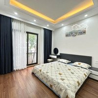 Bán Nhà Thượng Thanh , Lb - Diện Tích: 34M2, 5 Tầng - Ô Tô Đỗ Cửa - Nội Thất Đẹp, Cách Phố 15M - Chỉ 5.48 Ti