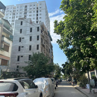 Bán Siêu Phẩm Lô Góc - Thông Ô Tô Tại Phố Trạm - 7 Tỷ - Tặng Nội Thất - 20M Ô Tô Tránh - Hàng Hiếm