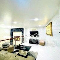 Chủ Định Cư Nước Ngoài Sang Tay Gấp Nhà 5 Tầng, Sátmặt Tiền- Full Nội Thất